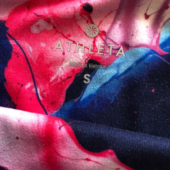 Athleta Crops - Picture 3 of 3